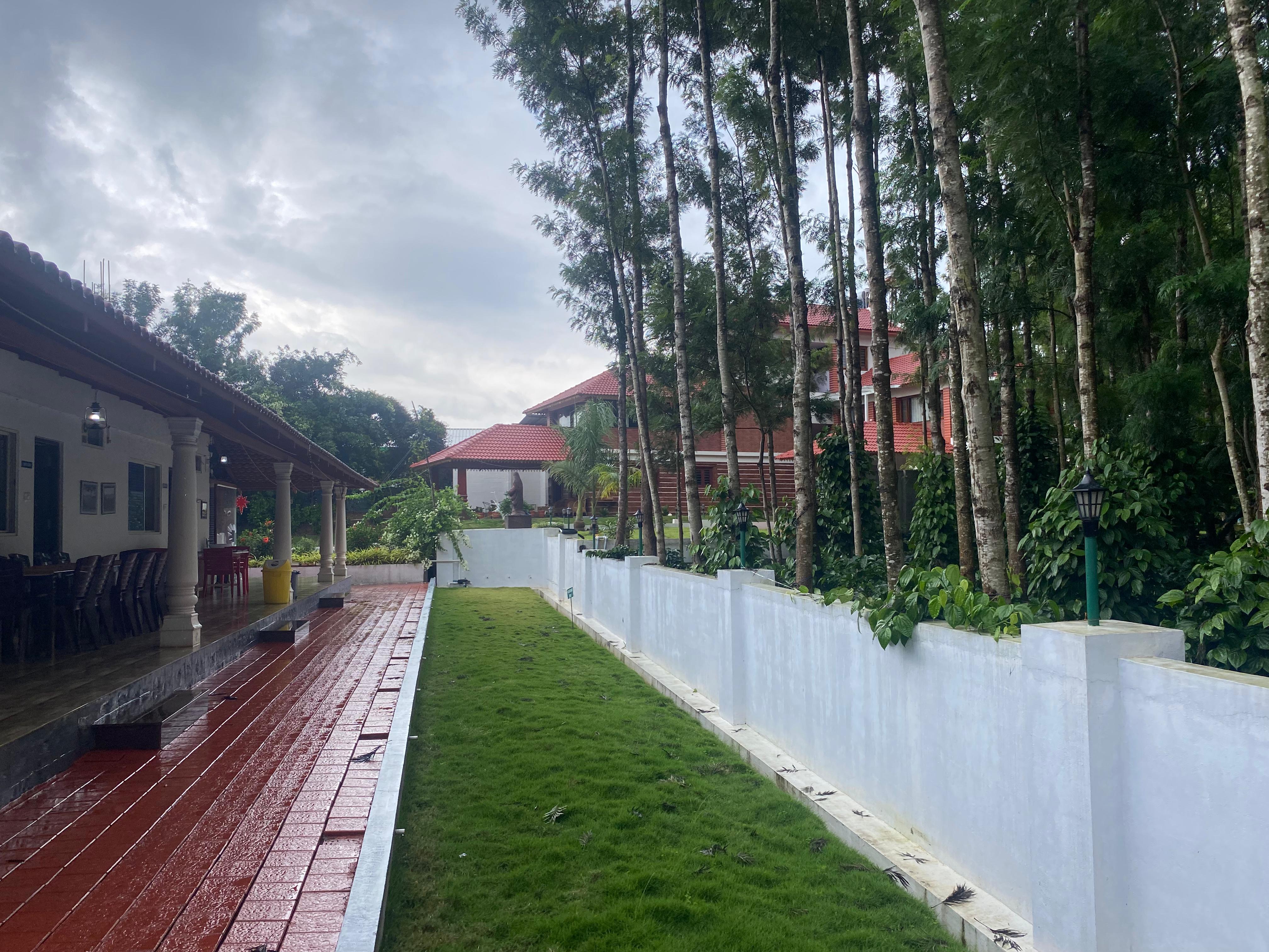 bougainvillea homestay chikmagalur