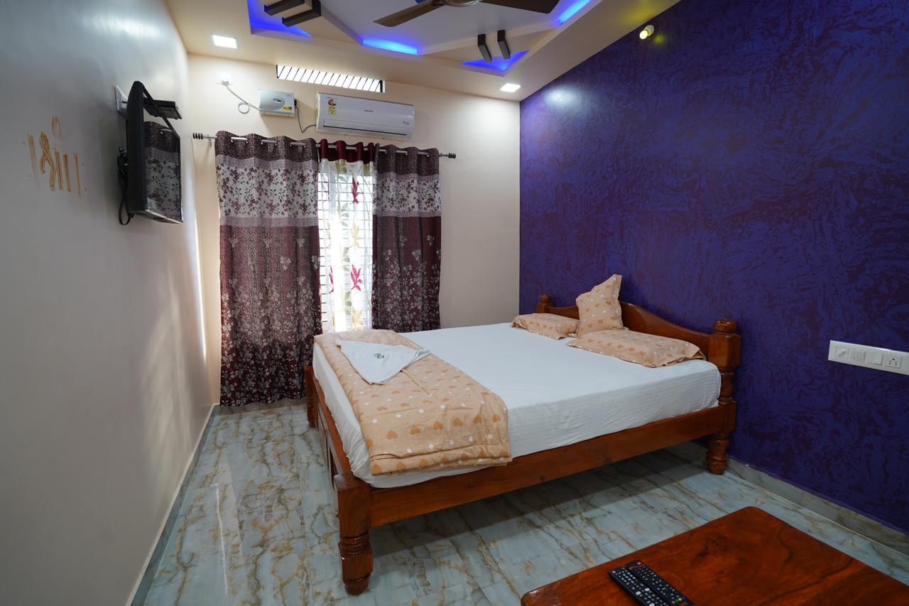 Affordable accommodations at Akash Homestay in Hampi