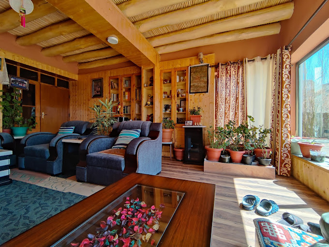 Authentic home-cooked meals in Ladakh